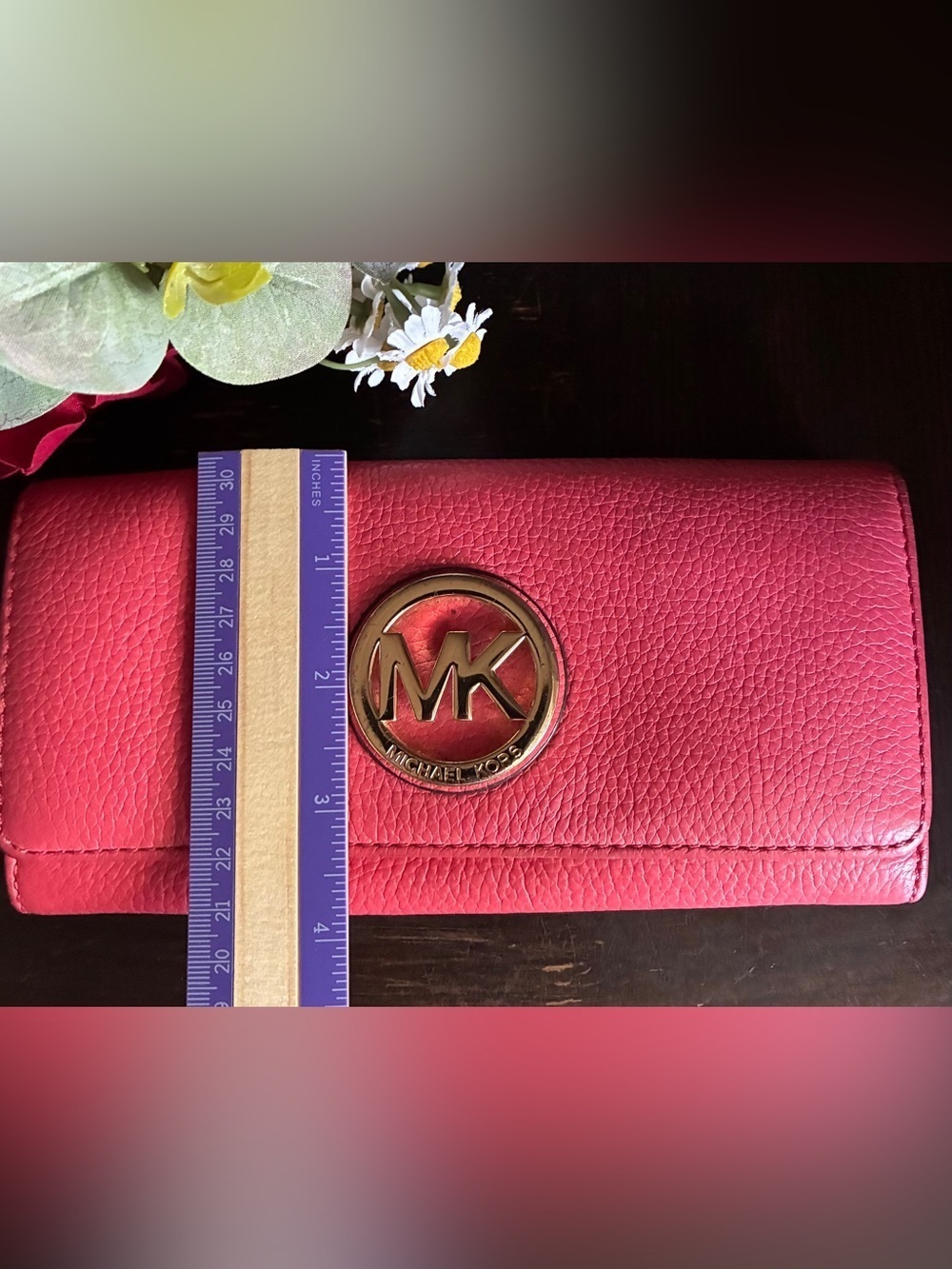 Michael Kors Coral Pink Pebbled Leather Wallet with Gold Logo - Picture 3 of 9